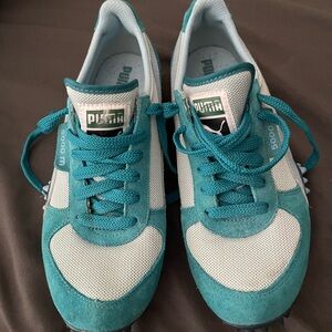Puma 5000m running sneakers shoes teal jade color